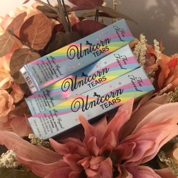 🆑 Unicorn 🦄 Tears MYSTICAL EFFECTS LIP TOPPER - Picture 7 of 8